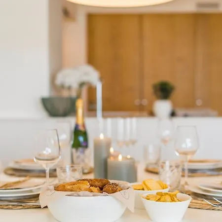 Seacarl - Stunning With Frontal Sea View Nieuwpoort