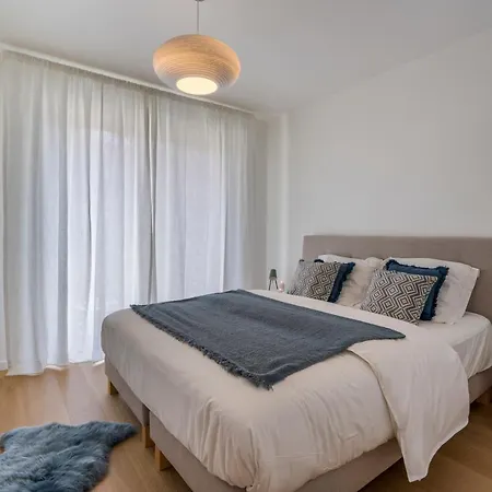 Seacarl - Stunning With Frontal Sea View